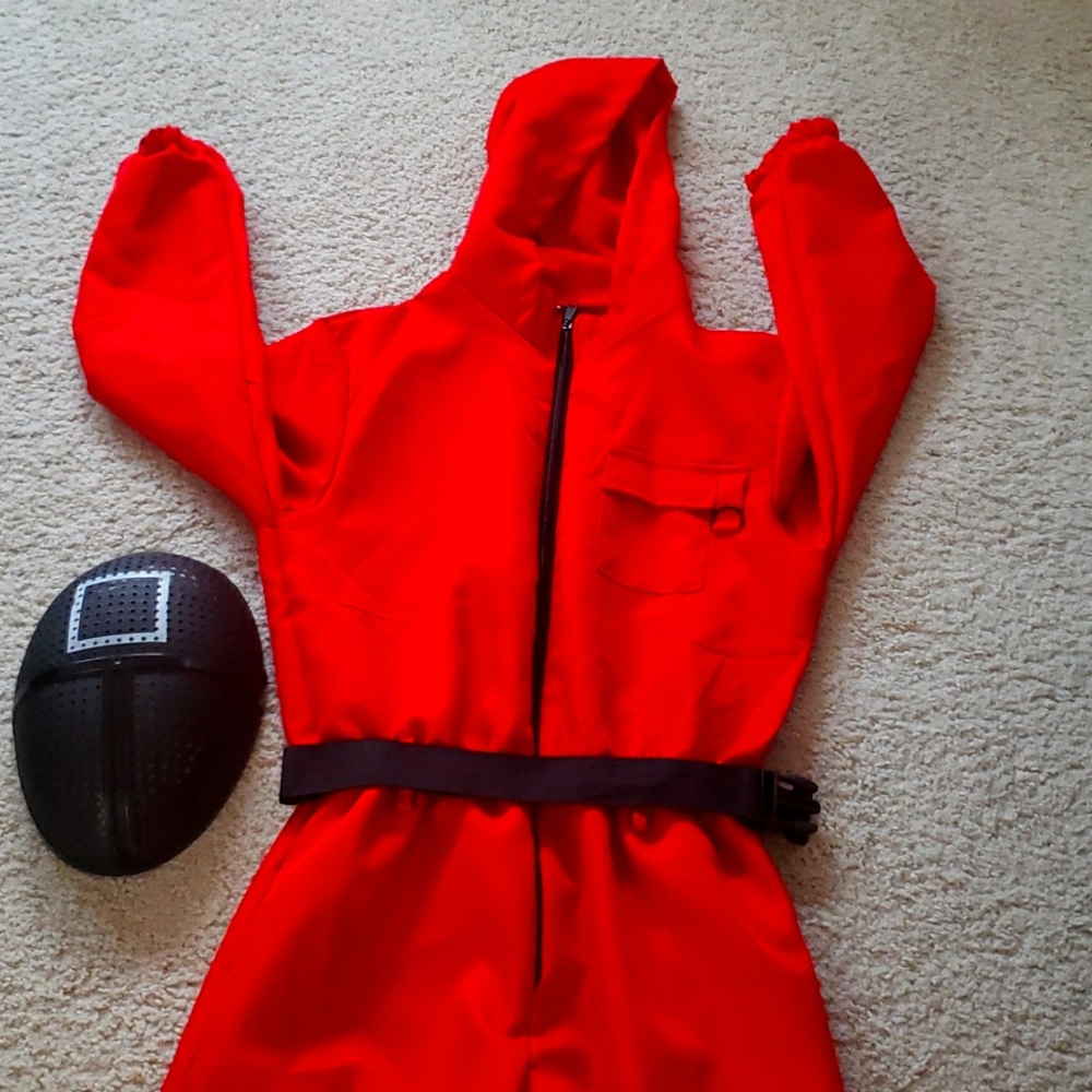 Squid Games costume w mask belt
